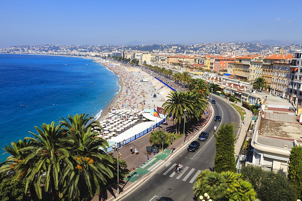 Baie des Anges and Promenade Anglais, Nice, Alpes-Maritimes, Provence, Cote d'Azur, French Riviera, France, Europe