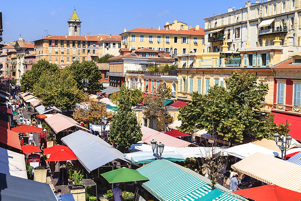 The morning fruit and vegetable market, Cours Saleya, Nice, Alpes Maritimes, Provence, Cote d'Azur, French Riviera, France, Europe