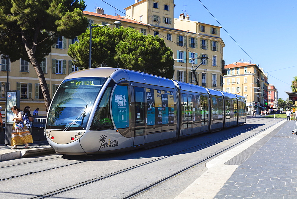 Modern tram, Nice, Alpes Maritimes, Provence, Cote d'Azur, French Riviera, France, Europe