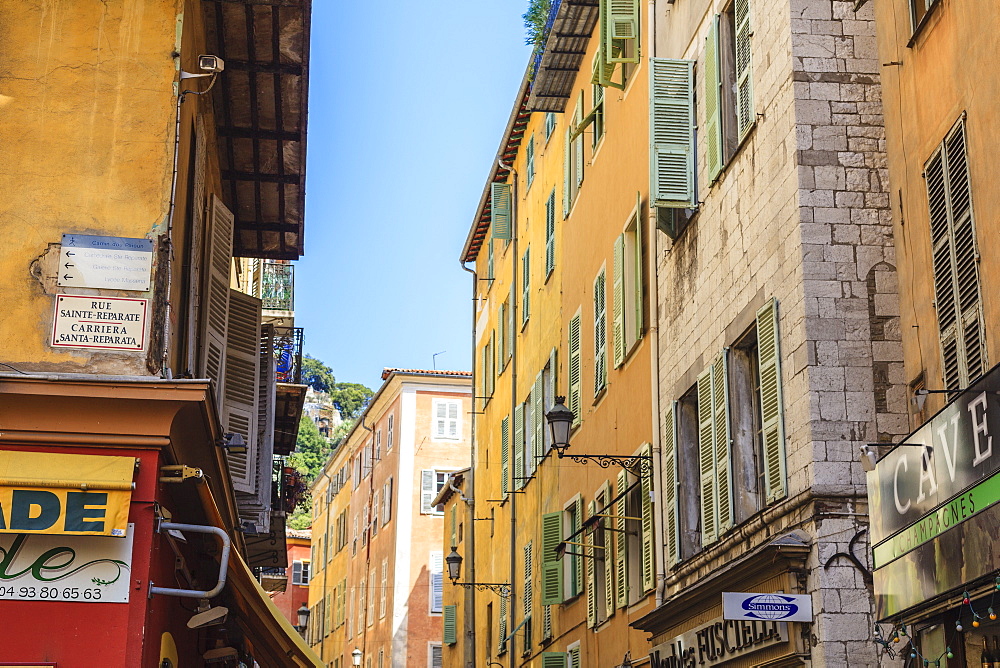 The Old Town, Nice, Alpes-Maritimes, Provence, Cote d'Azur, French Riviera, France, Europe