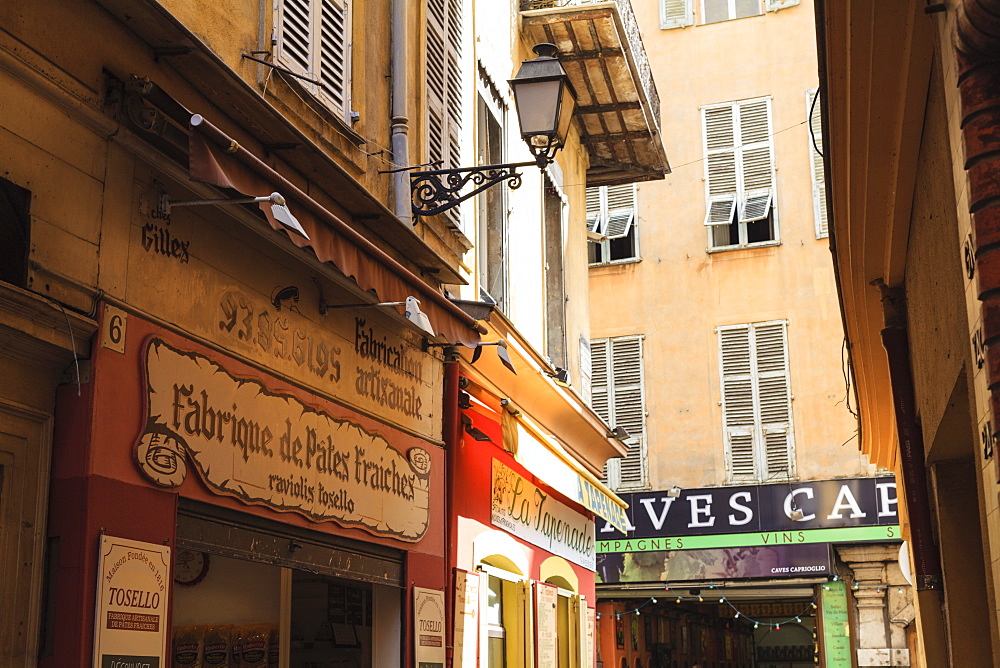 The Old Town, Nice, Alpes-Maritimes, Provence, Cote d'Azur, French Riviera, France, Europe