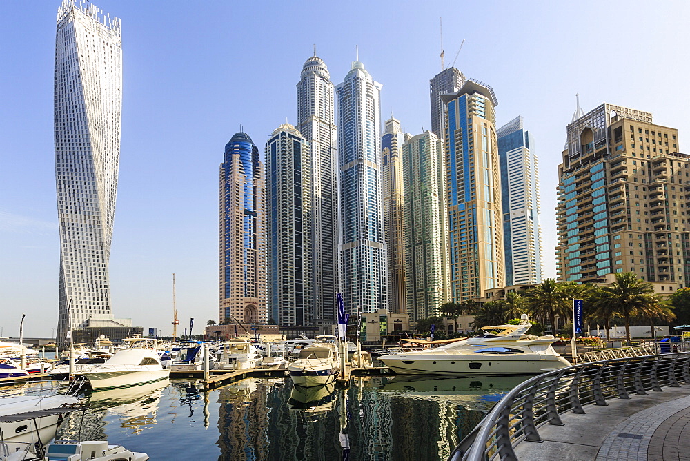 Cayan Tower, Dubai Marina, Dubai, United Arab Emirates, Middle East 