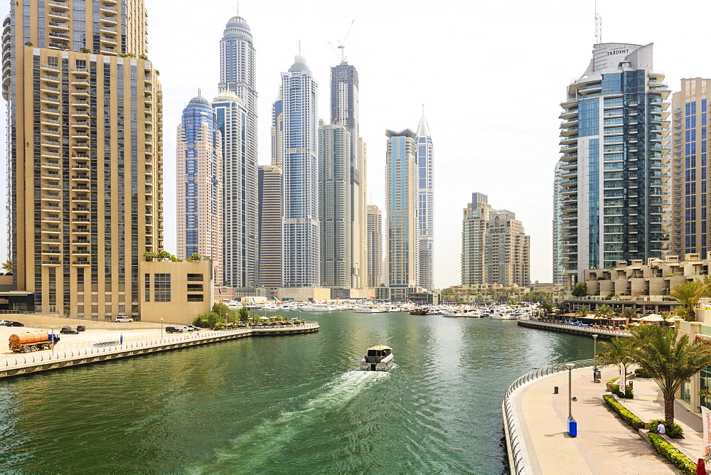 Dubai Marina, Dubai, United Arab Emirates, Middle East 