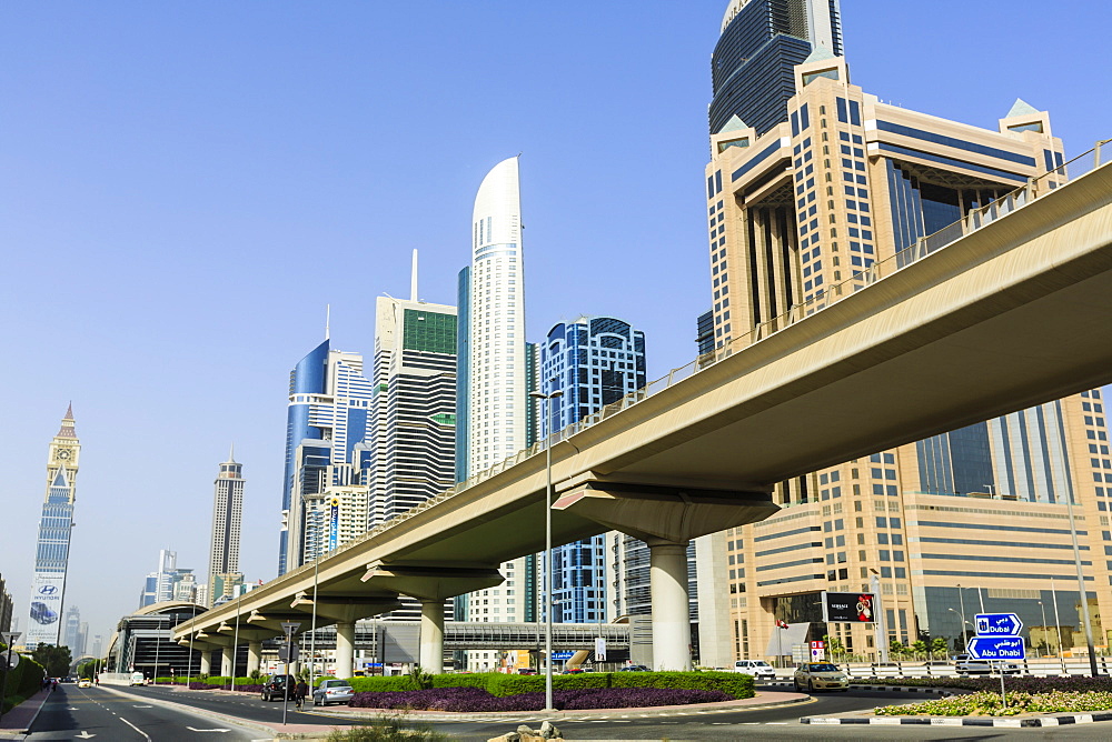 Elevated Metro track on Sheikh Zayed Road, Dubai, United Arab Emirates, Middle East 