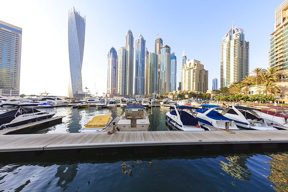 Cayan Tower, Dubai Marina, Dubai, United Arab Emirates, Middle East 