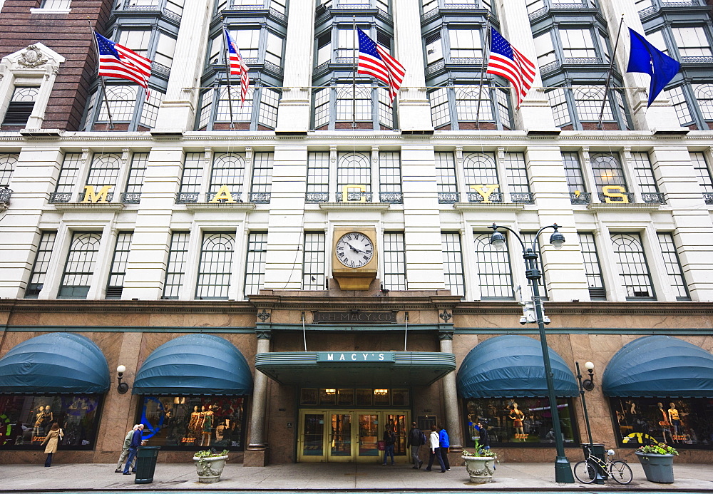 Macy's Department Store, Broadway, Manhattan, New York City, New York, United States of America, North America