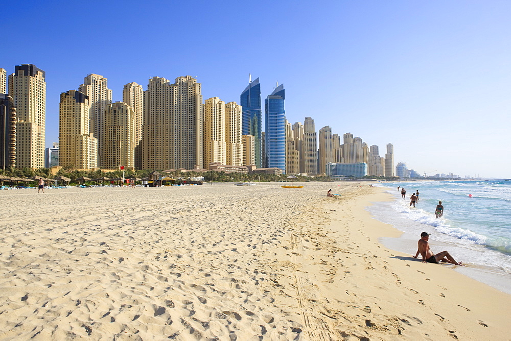 Hotel and apartment buildings along the seafront, Dubai Marina, Dubai, United Arab Emirates, Middle East