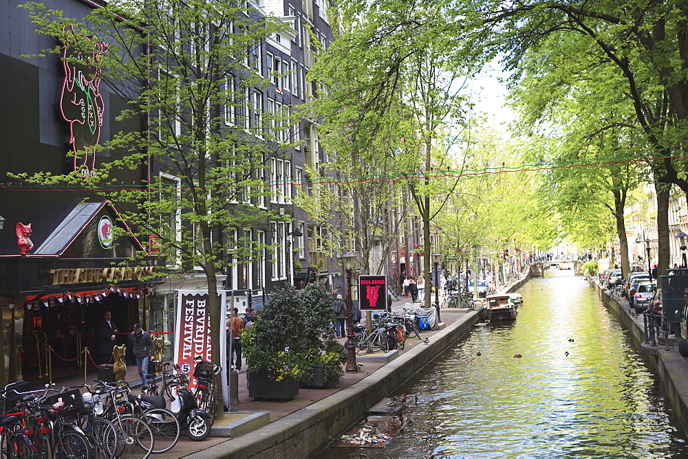 Canal in the Red Light District, Amsterdam, Netherlands, Europe