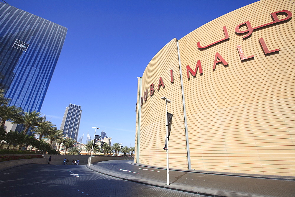 Dubai Mall, the largest shopping mall in the world, Dubai, United Arab Emirates, Middle East