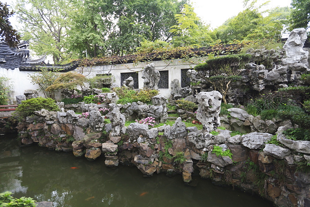 Rockery, Yu Yuan (Yuyuan) Gardens, Shanghai, China, Asia