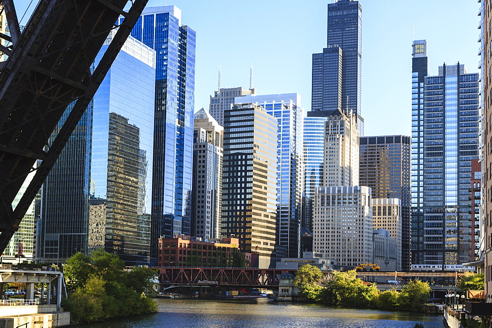 Chicago River and towers including the Willis Tower, formerly Sears Tower, with a disused raised rail bridge in the foreground, Chicago, Illinois, United States of America, North America 