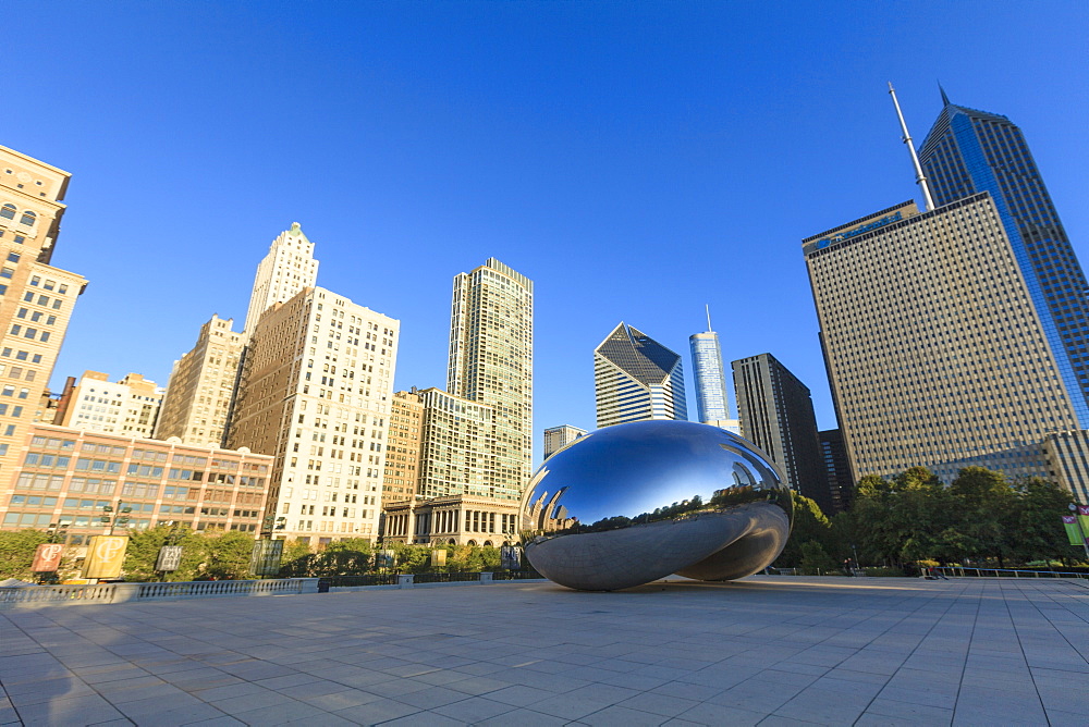 Cityscape of Millennium Park and the Cloud Gate steel sculpture by Anish Kapoor, Chicago, Illinois, United States of America, North America