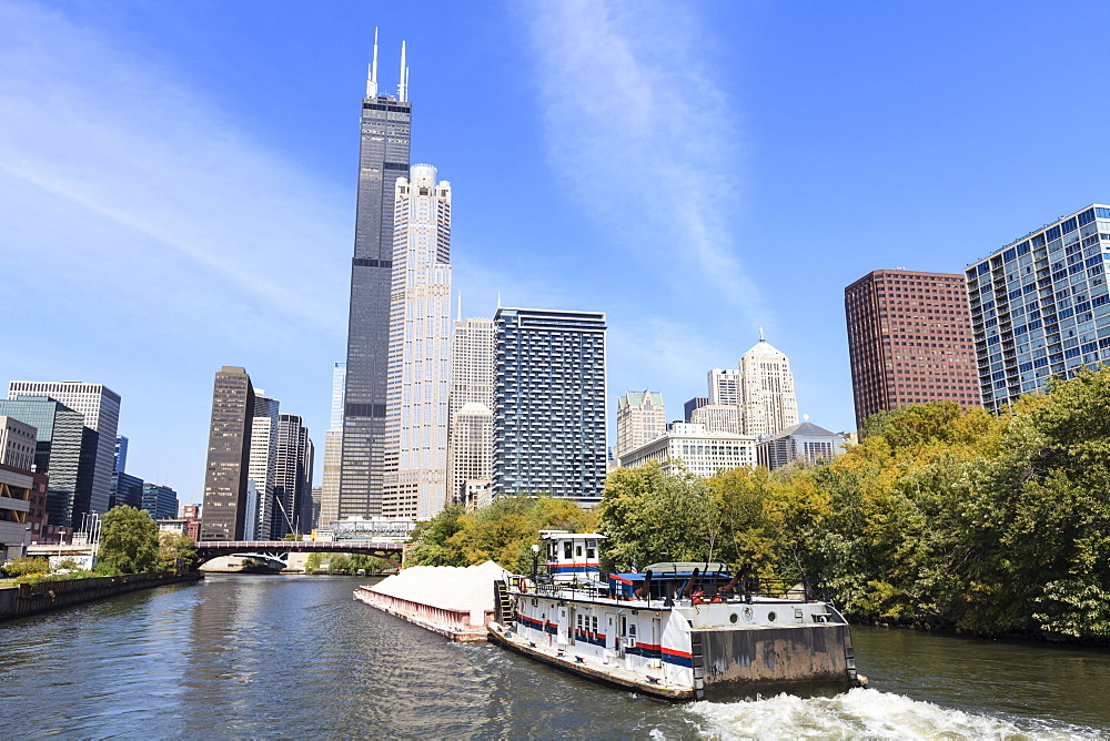 River traffic on the south branch of the Chicago River, Willis Tower, formerly the Sears Tower dominates the skyline, Chicago, Illinois, United States of America, North America