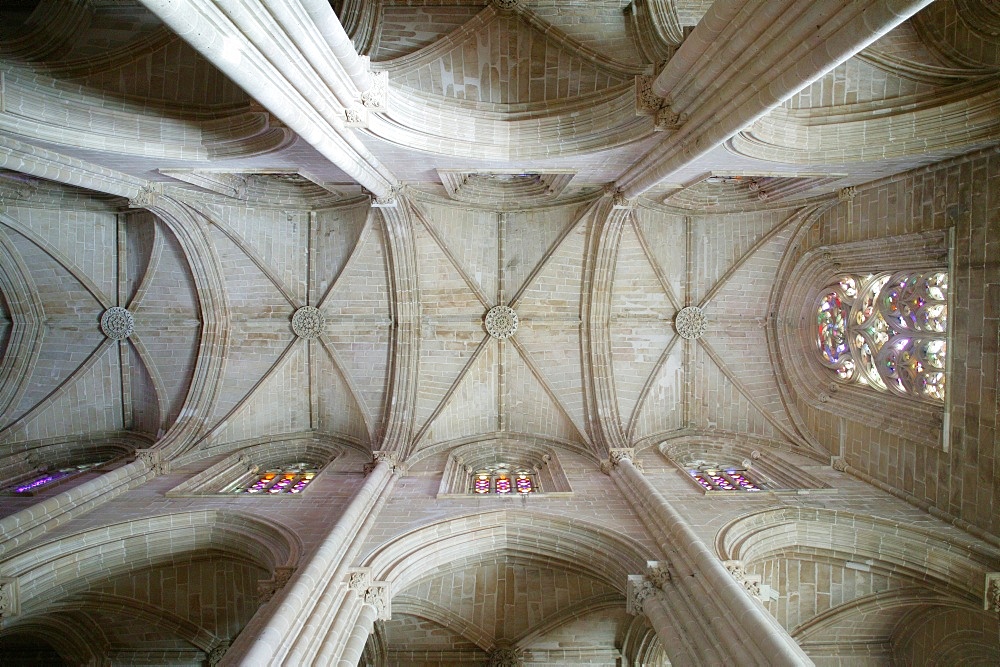 Batalha monastery nave, UNESCO World Heritage Site, Batalha, Estremadura, Portugal, Europe