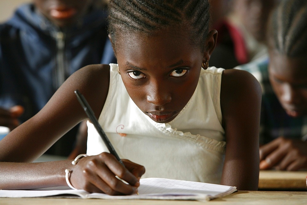 Schoolchildren, Garage-Bentenier, Thies, Senegal, West Africa, Africa