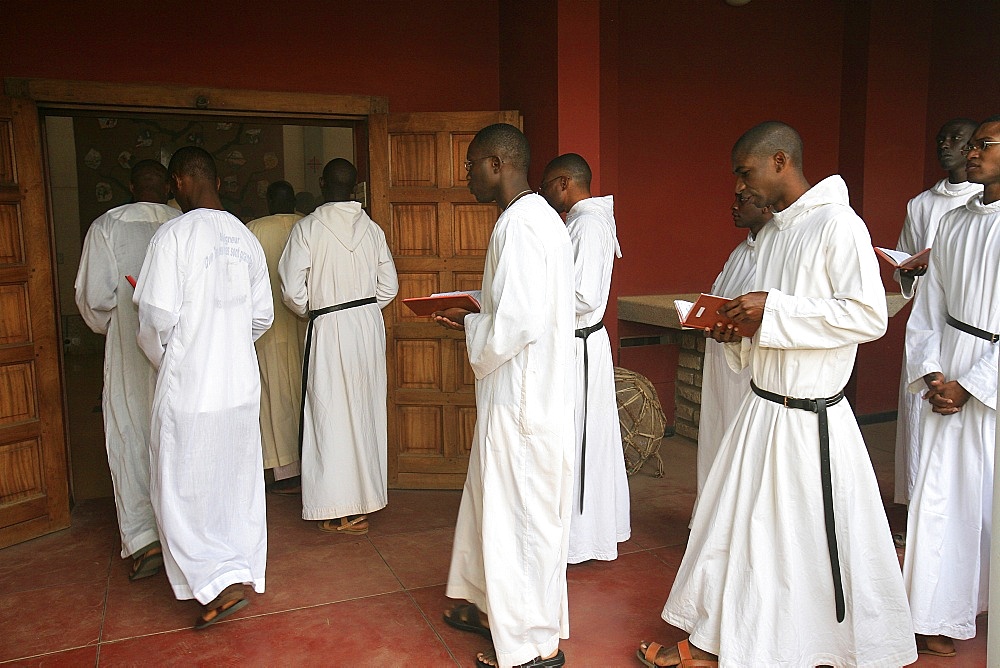 Mass procession in Keur Moussa Benedictine abbey, Keur Moussa, Senegal, West Africa, Africa