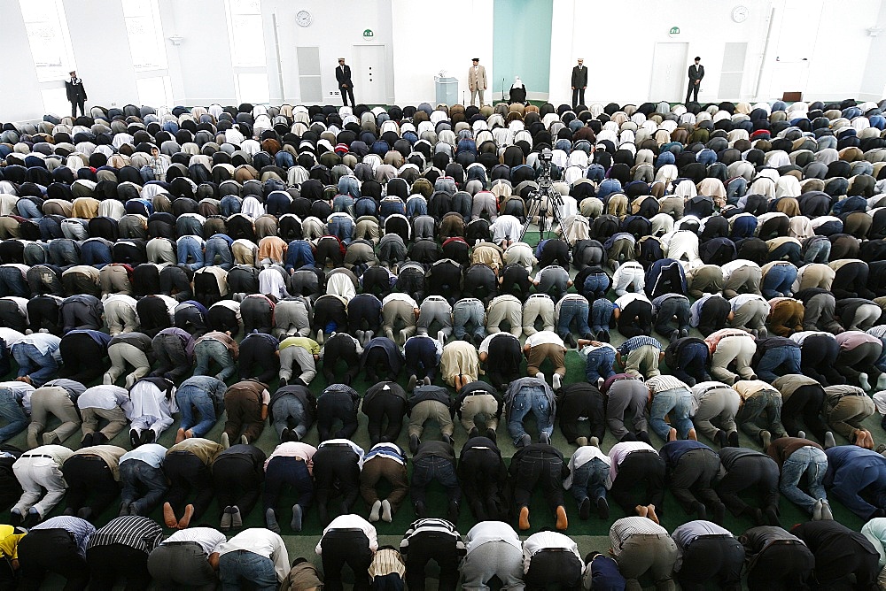 Friday prayer at Baitul Futuh mosque, London, England, United Kingdom, Europe