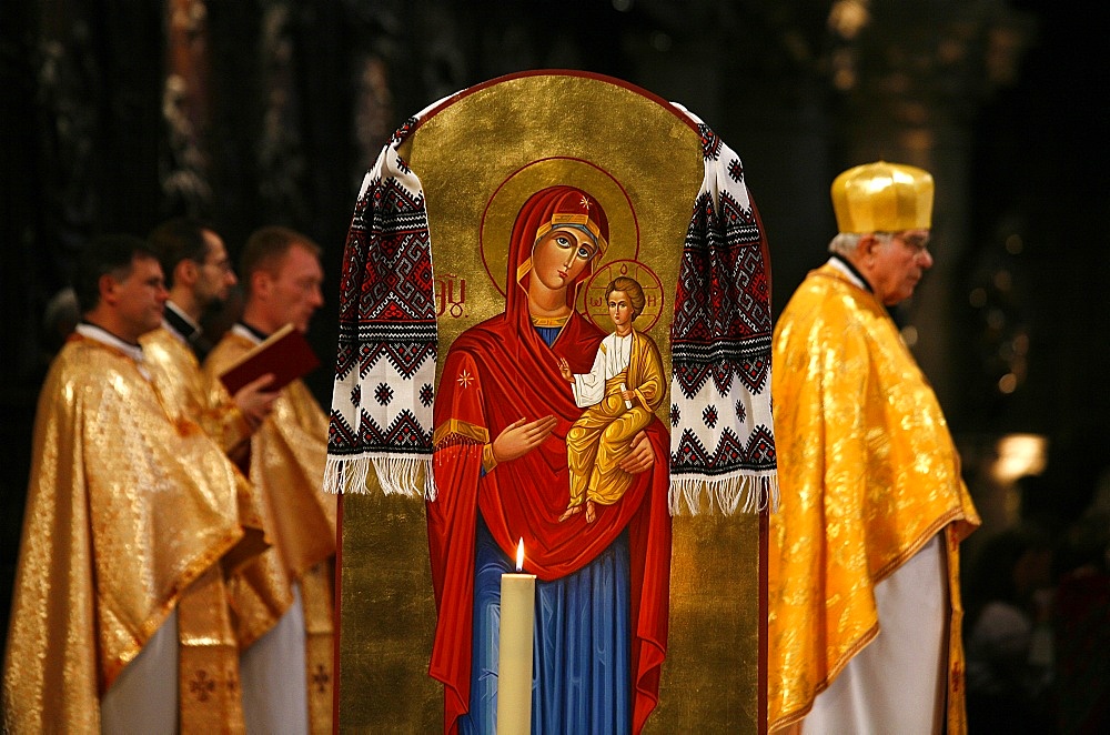 Melkite (Greek Catholic) liturgy in Paris cathedral, Paris, France, Europe