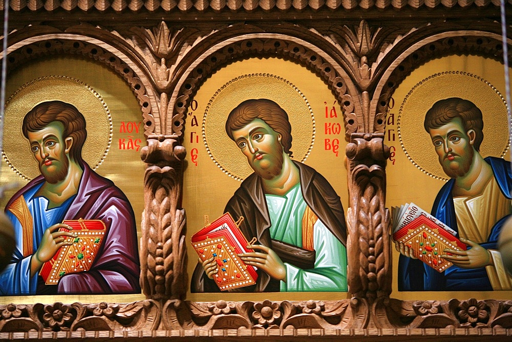 Icons on church iconostasis at Aghiou Pavlou monastery, UNESCO World Heritage Site, Mount Athos, Greece, Europe