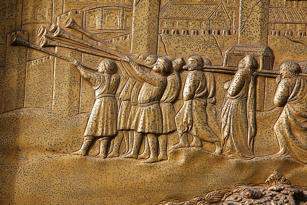 Depiction of the Walls of Jericho on the Gate of Paradise door of the Baptistry of San Giovanni., UNESCO World Heritage Site, Florence, Tuscany, Italy, Europe