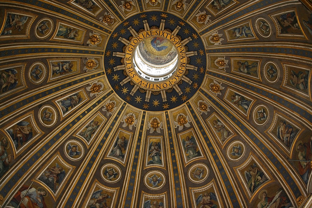 Dome of St. Peter's Basilica, Rome, Lazio, Italy, Europe