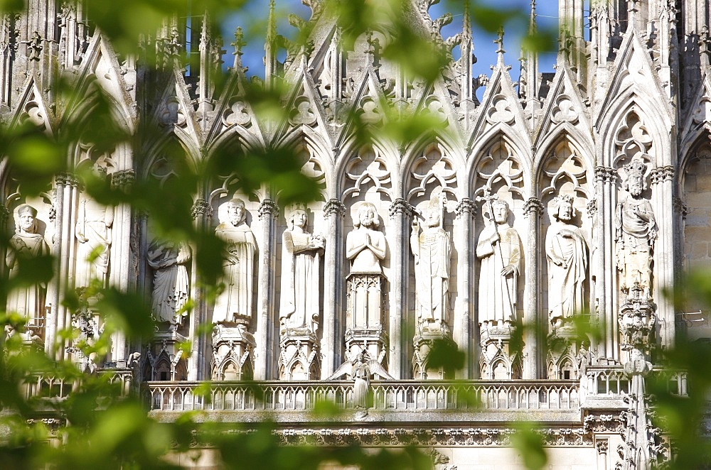 Kings gallery, Reims cathedral, UNESCO World Heritage Site, Reims, Marne, France, Europe