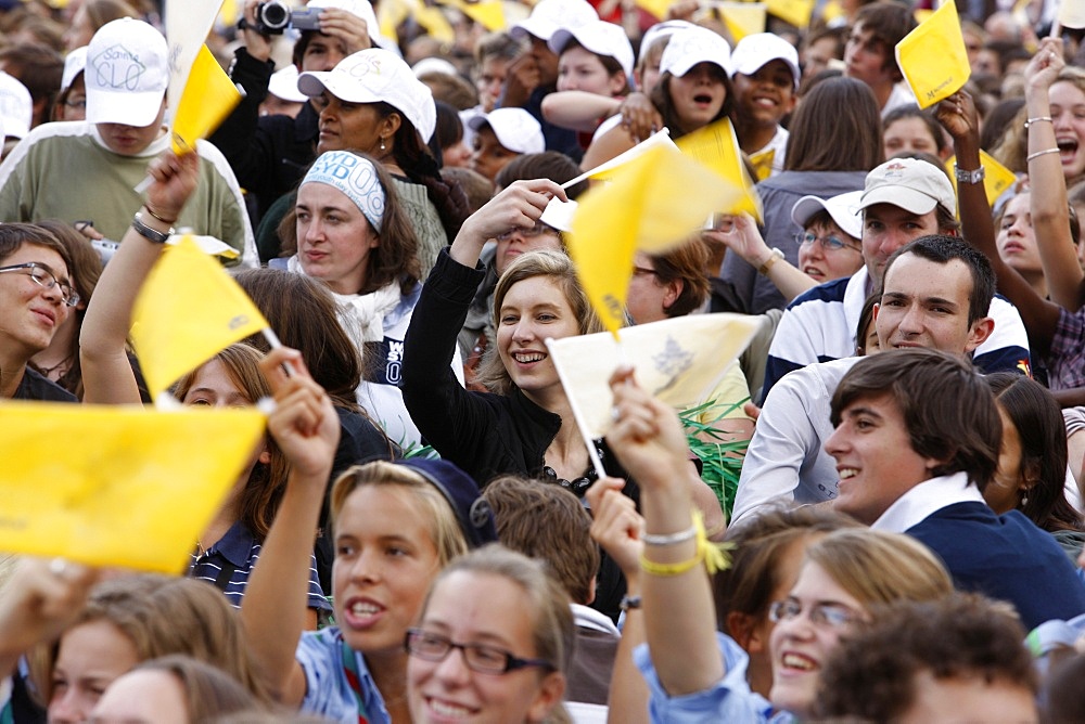 Crowd cheering Pope Benedict XVI outside Notre Dame cathedral, Paris, France, Europe