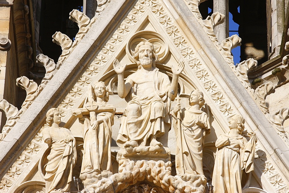 The Last Judgment, west front of Reims Cathedral, UNESCO World Heritage Site, Reims, Marne, France, Europe