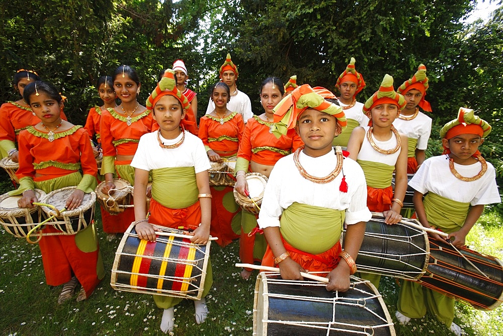 Sri Lankan Buddhists celebrating Wesak festival, Vincennes, Val de Marne, France, Europe