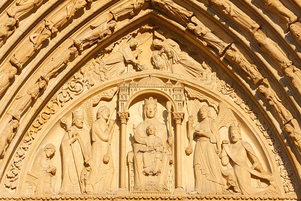 St. Anne's gate tympanum, west front, Notre Dame Cathedral, UNESCO World Heritage Site, Paris, France, Europe