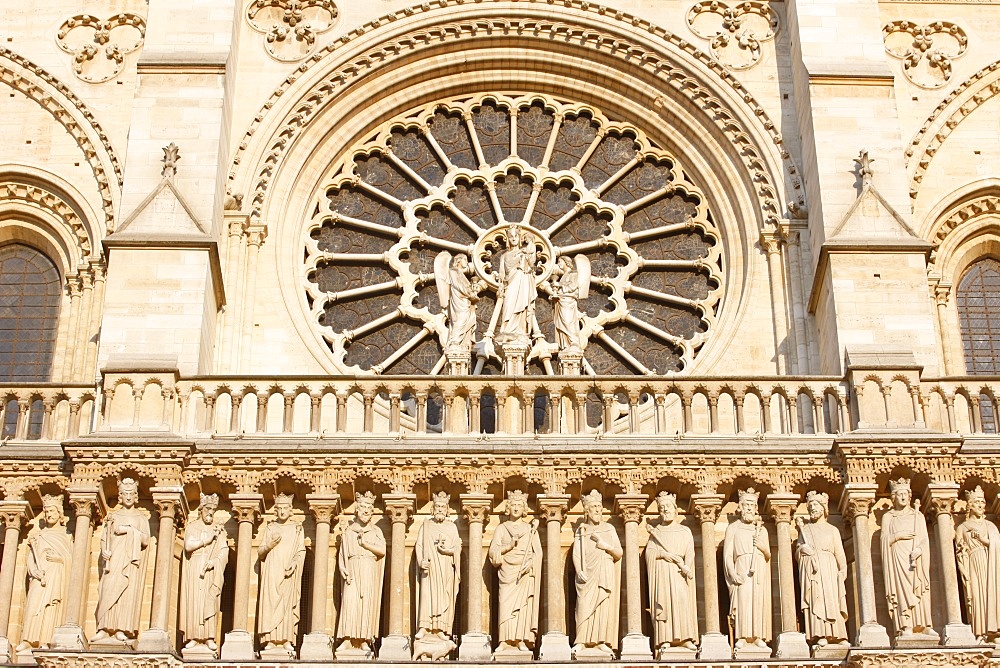 Kings Gallery, west front, Notre Dame Cathedral, UNESCO World Heritage Site, Paris, France, Europe