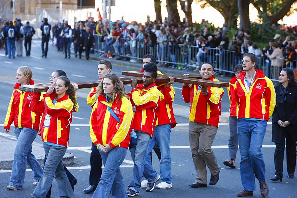 Pilgrimage walk with the World Youth Day Cross, Sydney, New South Wales, Australia, Pacific