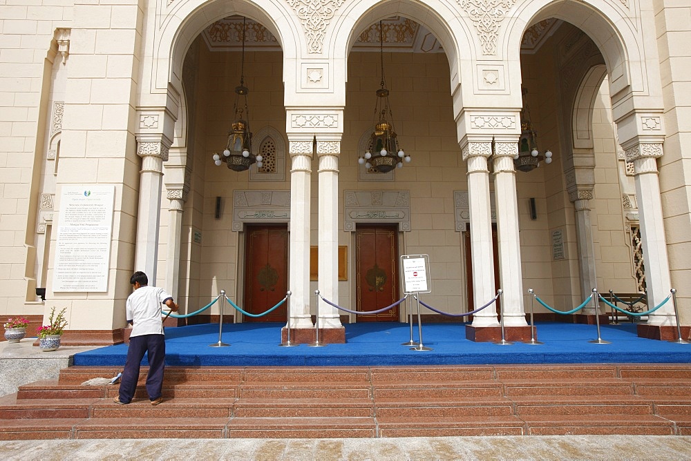 Jumeirah Mosque, Dubai, United Arab Emirates, Middle East