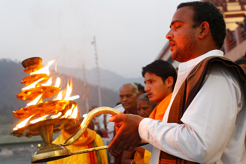 Aarti ceremony in Parmath, Rishikesh, Uttarakhand, India, Asia