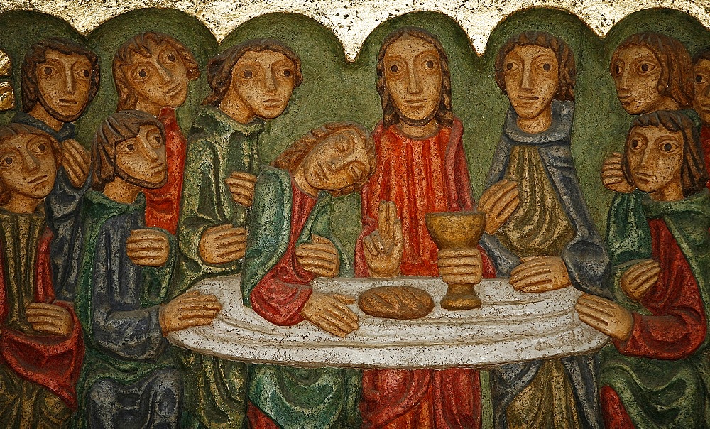 Main altar sculpture dating from 1980, of the Last Supper, by Claude Gruer, Saint-Samson cathedral, Dol-de-Bretagne, Ille-et-Vilaine, Brittany, France, Europe