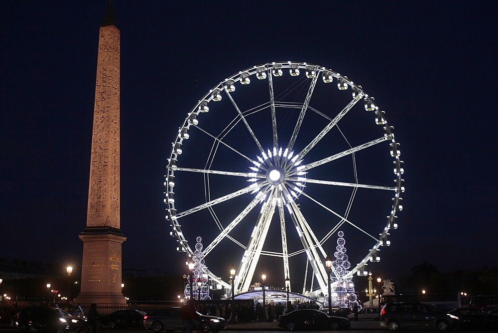 Ferris wheel at Place de la Concorde, Paris, France, Europe