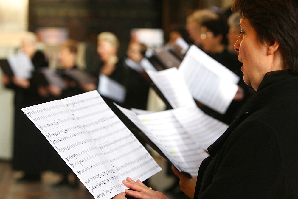 Choir in Saint-Eustache church, Paris, France, Europe