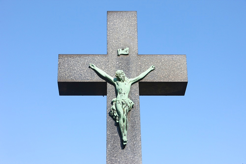 Crucifix, Vysehrad Cemetery, Prague, Czech Republic, Europe