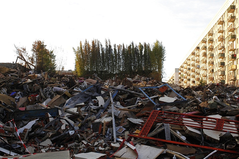 Junkyard, Montrouge, Hauts-de-Seine, France, Europe