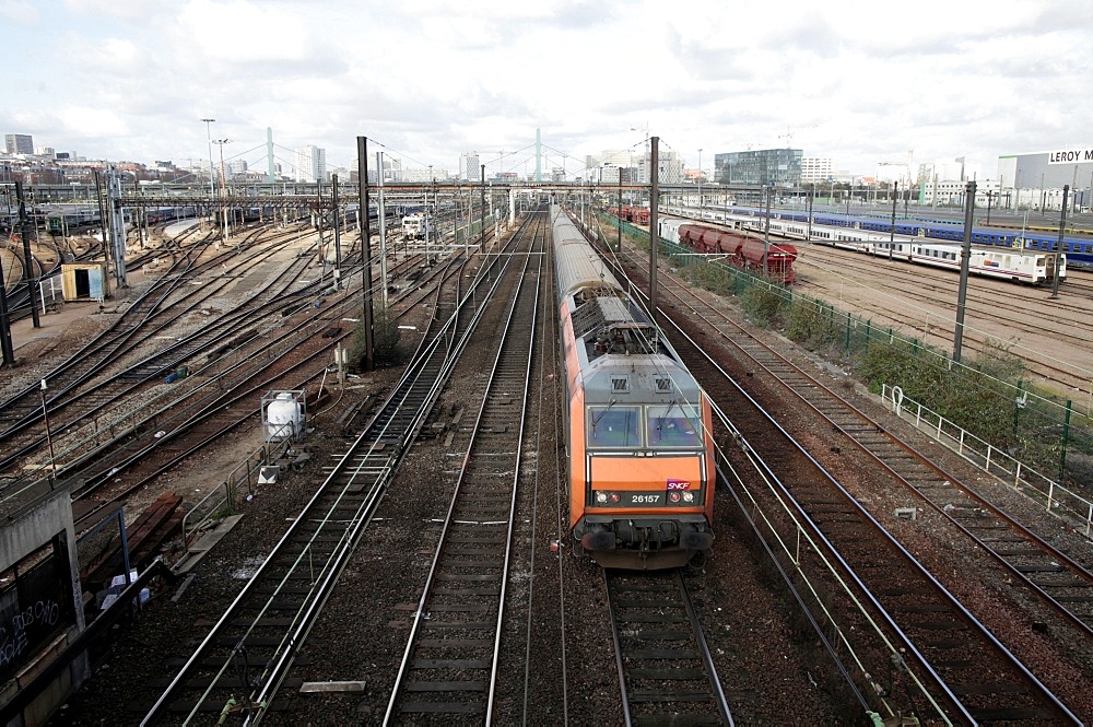 Suburban train, Ivry-sur-Seine, Ile-de-France, France, Europe