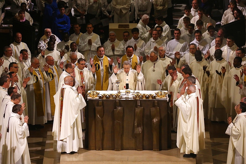 Eucharist, Chrism mass (Easter Wednesday) in Notre Dame Cathedral, Paris, France, Europe