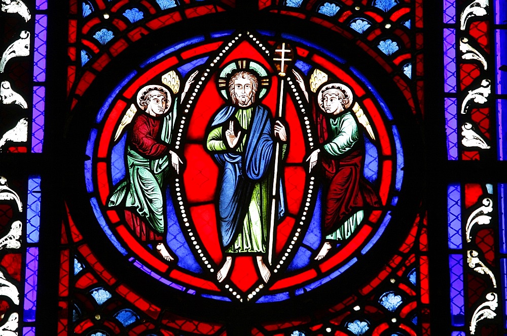 Stained glass of the Resurrection, Semur-en-Auxois, Cote d'Or, Burgundy, France, Europe