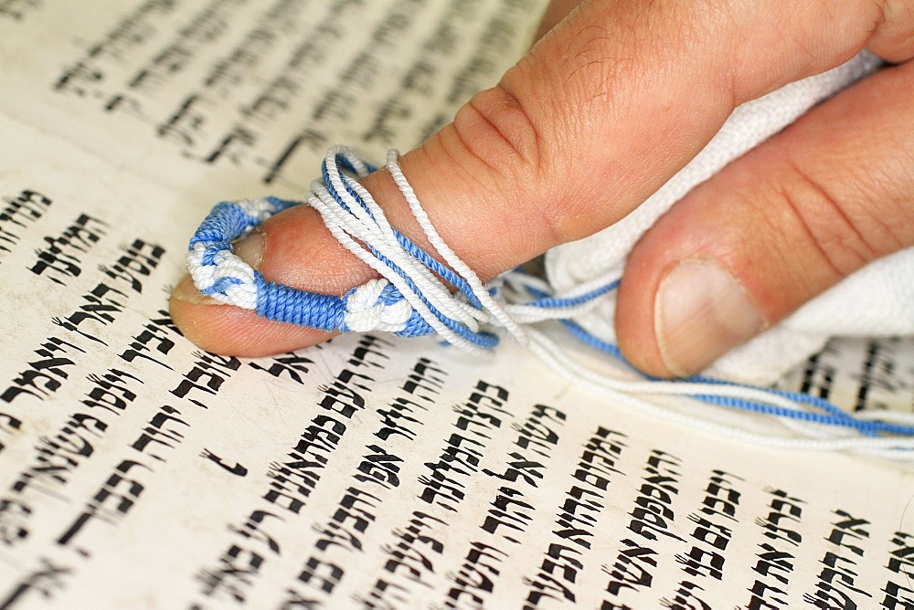 Reading the Torah in a synagogue, Paris, France, Europe