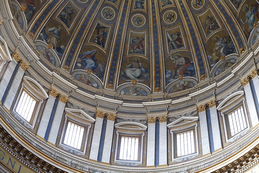 Dome and frescoes in St. Peter's Basilica, Vatican, Rome, Lazio, Italy, Europe