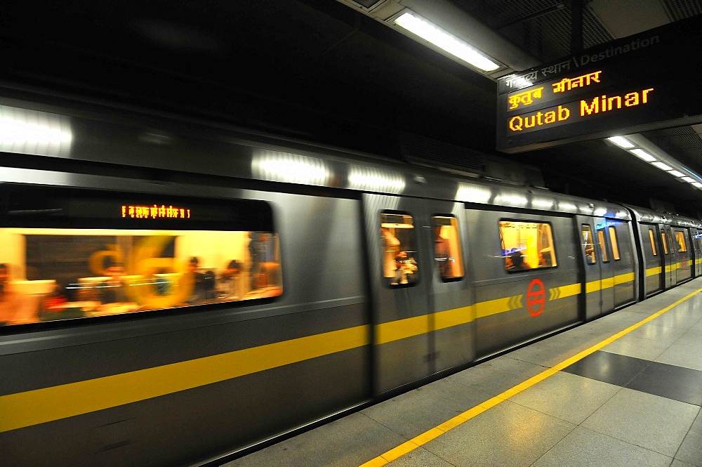 Dehli metro, Delhi, India, Asia