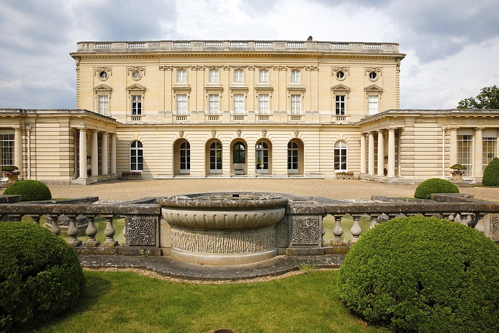 Chateau de Bizy (Bizy Castle), Vernon, Eure, Normandy, France, Europe