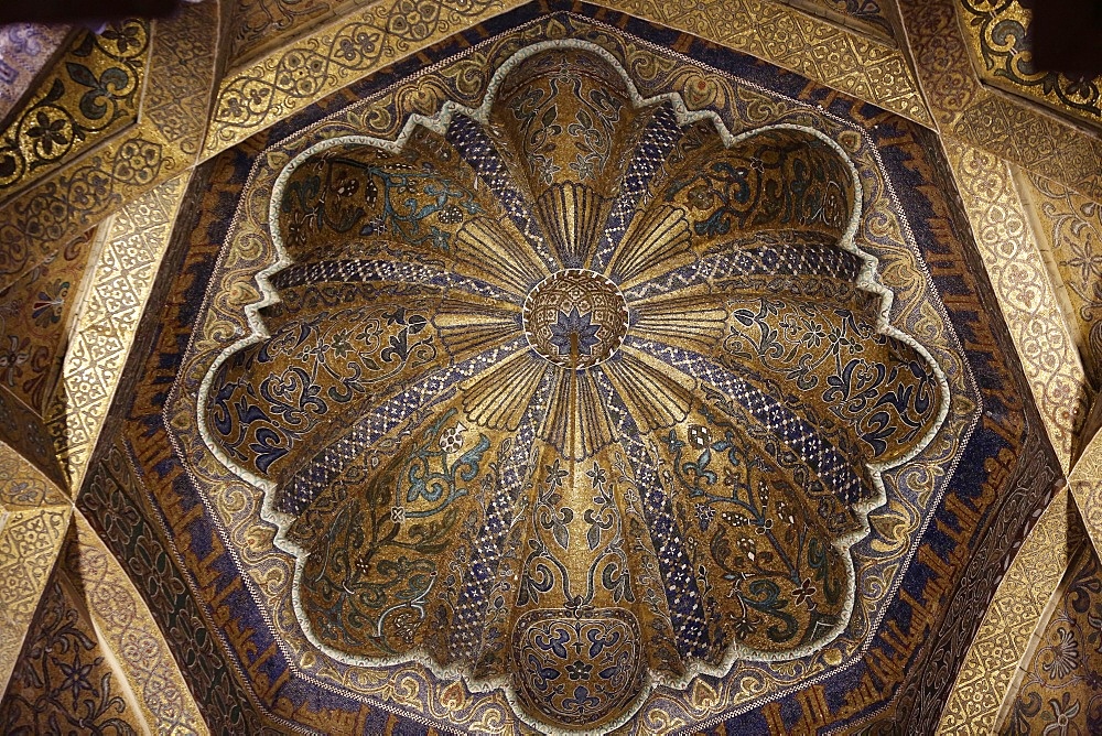 Ceiling of the mihrab of the Mosque (Mezquita) and Cathedral of Cordoba, UNESCO World Heritage Site, Cordoba, Andalucia, Spain, Europe