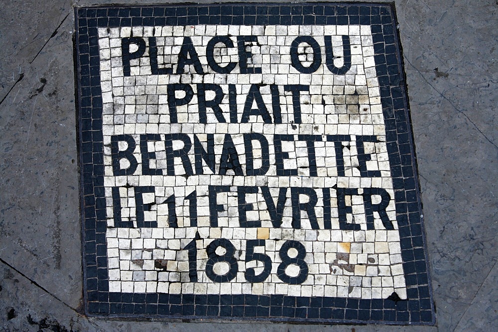 Mosaic at the Lourdes grotto, Lourdes, Hautes Pyrenees, France, Europe