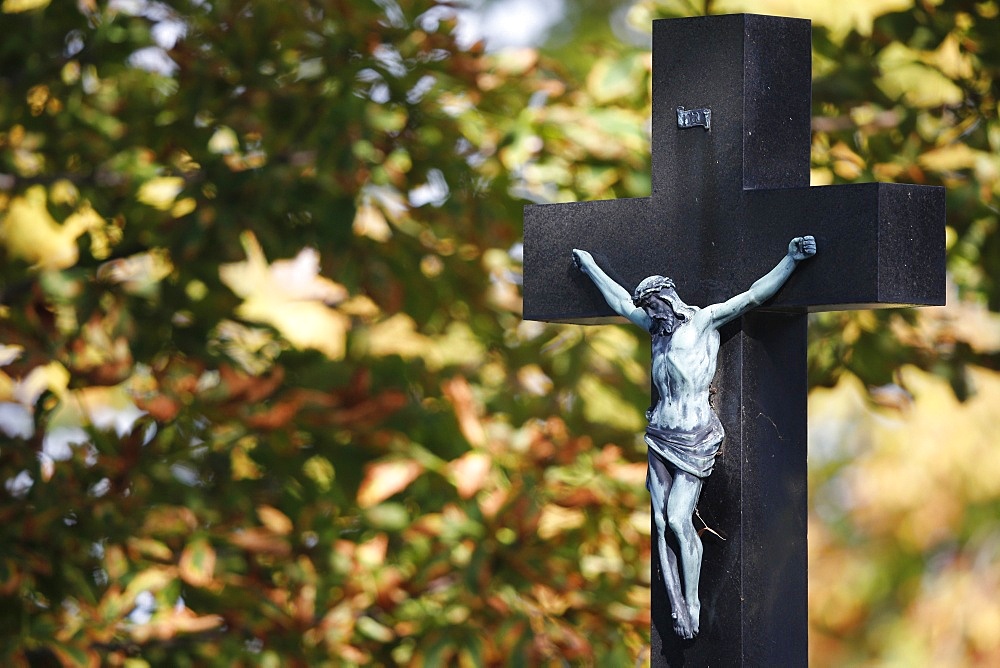 Crucifix in Cemetery, Vienna, Austria, Europe