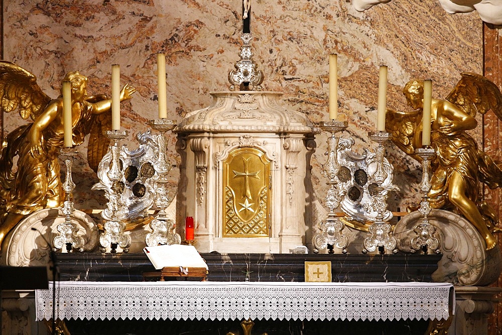 Altar and tabernacle, Karlskirche (St. Charles's Church), Vienna, Austria, Europe